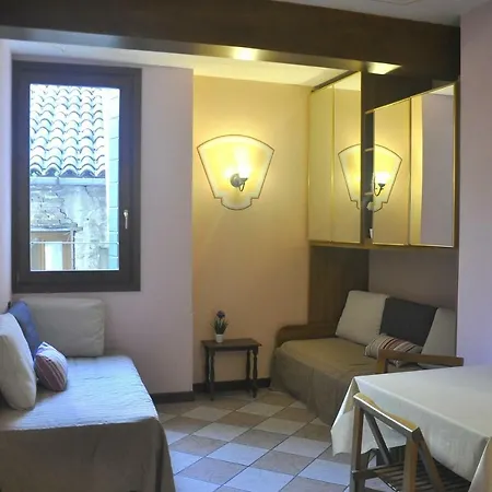 Apartment Charming Tile *